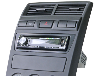 INTRO 99-3302 LADA Priora,Granta 1din