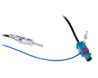 Антенный переходник ISO VW c питанием прямой (ARIA ANT-2)