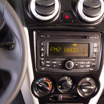 Переходная рамка INTRO 95-3311 LADA Granta  2DIN (крепеж)